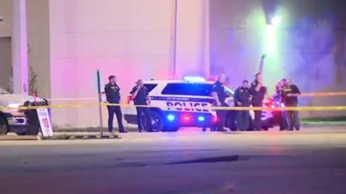 2 Orlando police officers shot during traffic stop